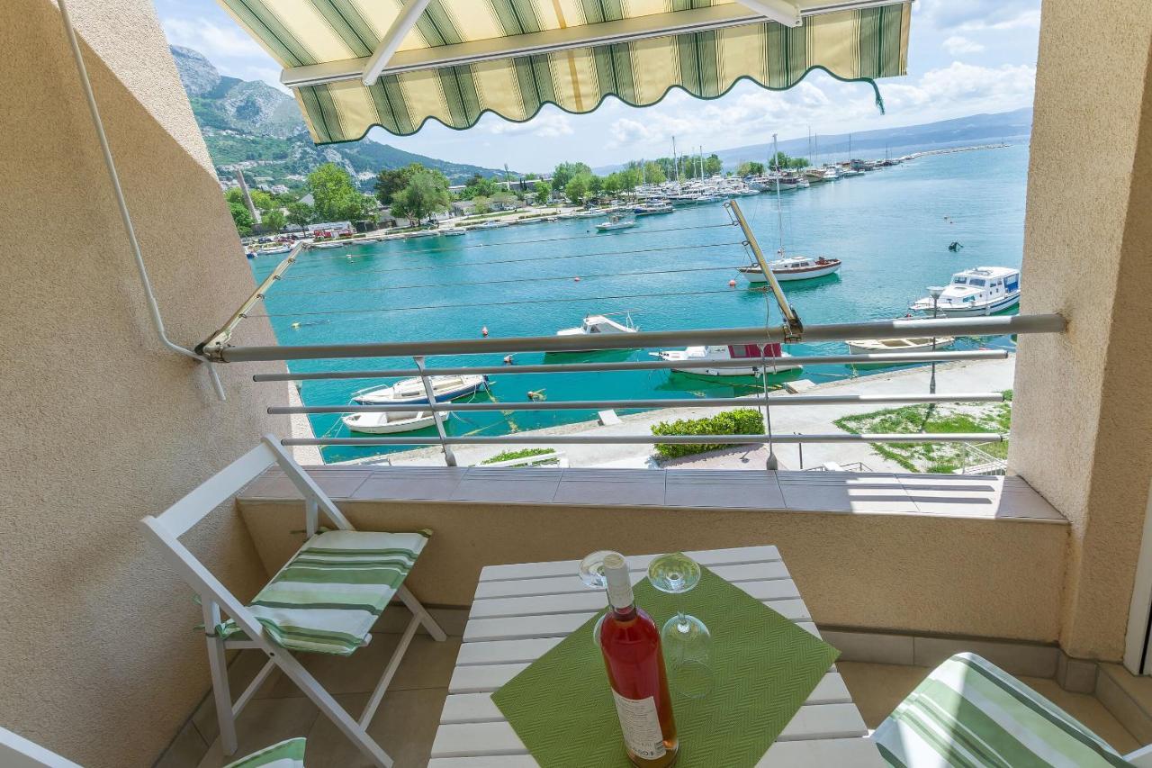 Apartments Cetina أوميس المظهر الخارجي الصورة
